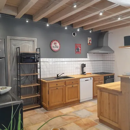 Le Chai De Gandil Сен-Венсан-де-Коссе