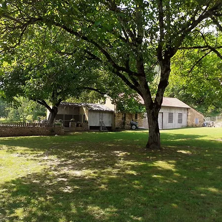 Le Chai De Gandil Holiday home